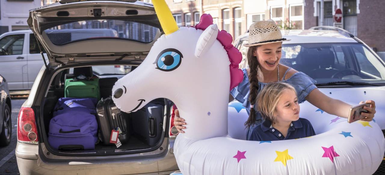 Zo houd je de kids lekker bezig tijdens die autorit