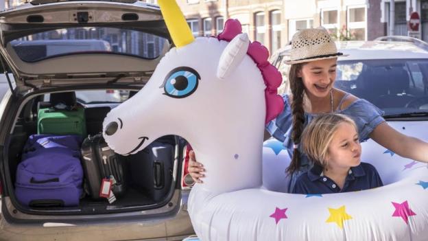 Zo houd je de kids lekker bezig tijdens die autorit